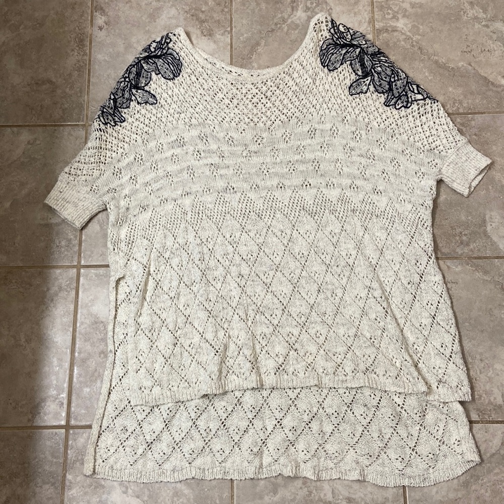 Anthropologie crochet sweater size M/L